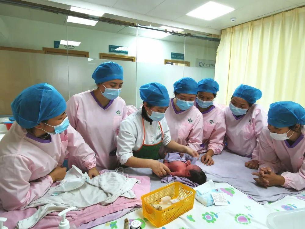 正定县妇婴监护型护送